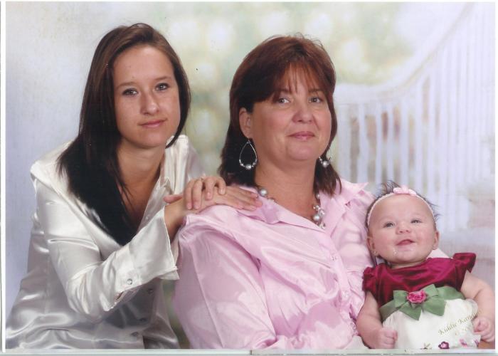 granddaughter Kayla, daughter Windy & greatgranddaughter Gabby