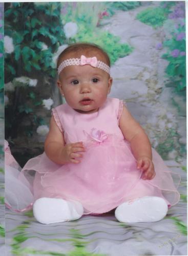 great granddaughter Gabby @ 9 months   